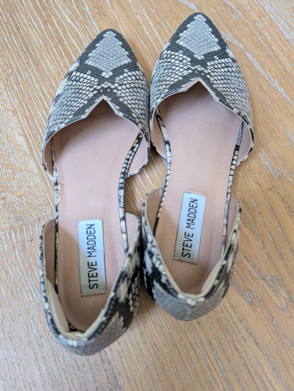 Steve Madden Darian snake skin flats - Picture 5 of 5